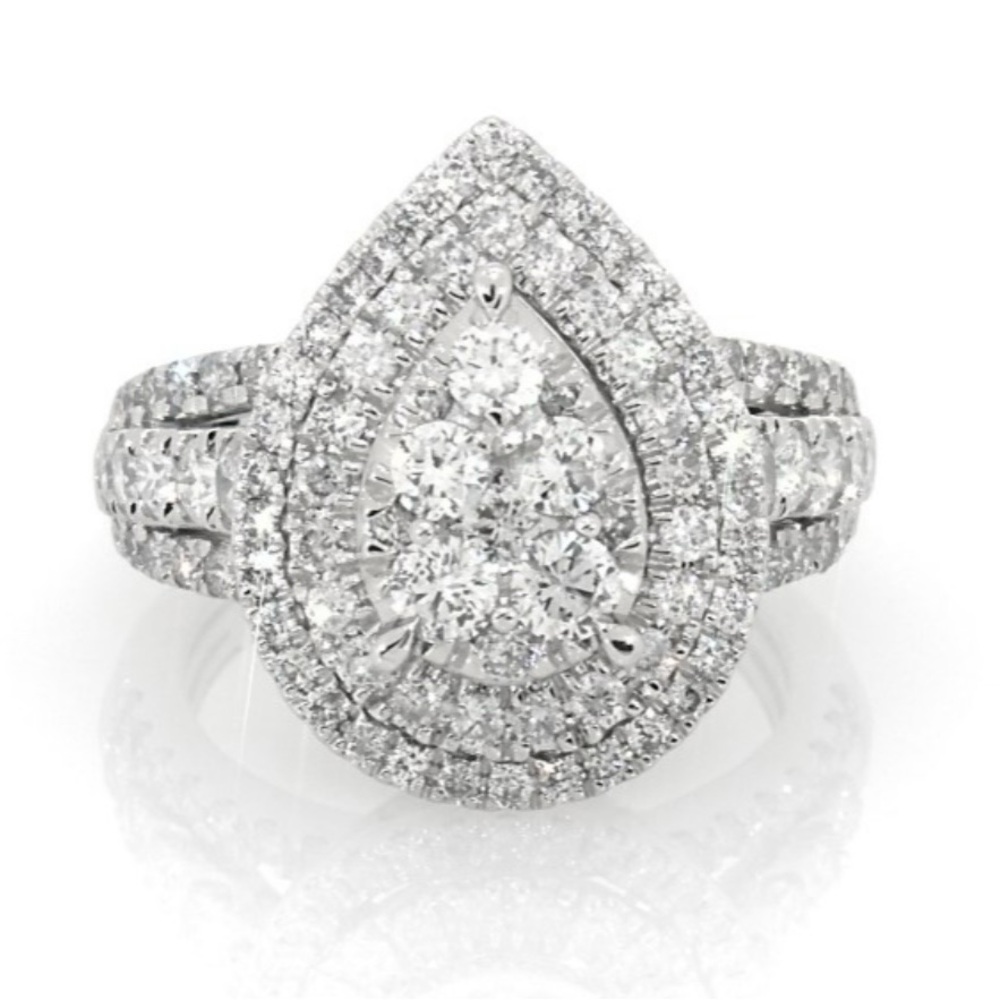 SOLD💕Multi Diamond Pear Shaped Engagement Ring 2ct White Gold NEW